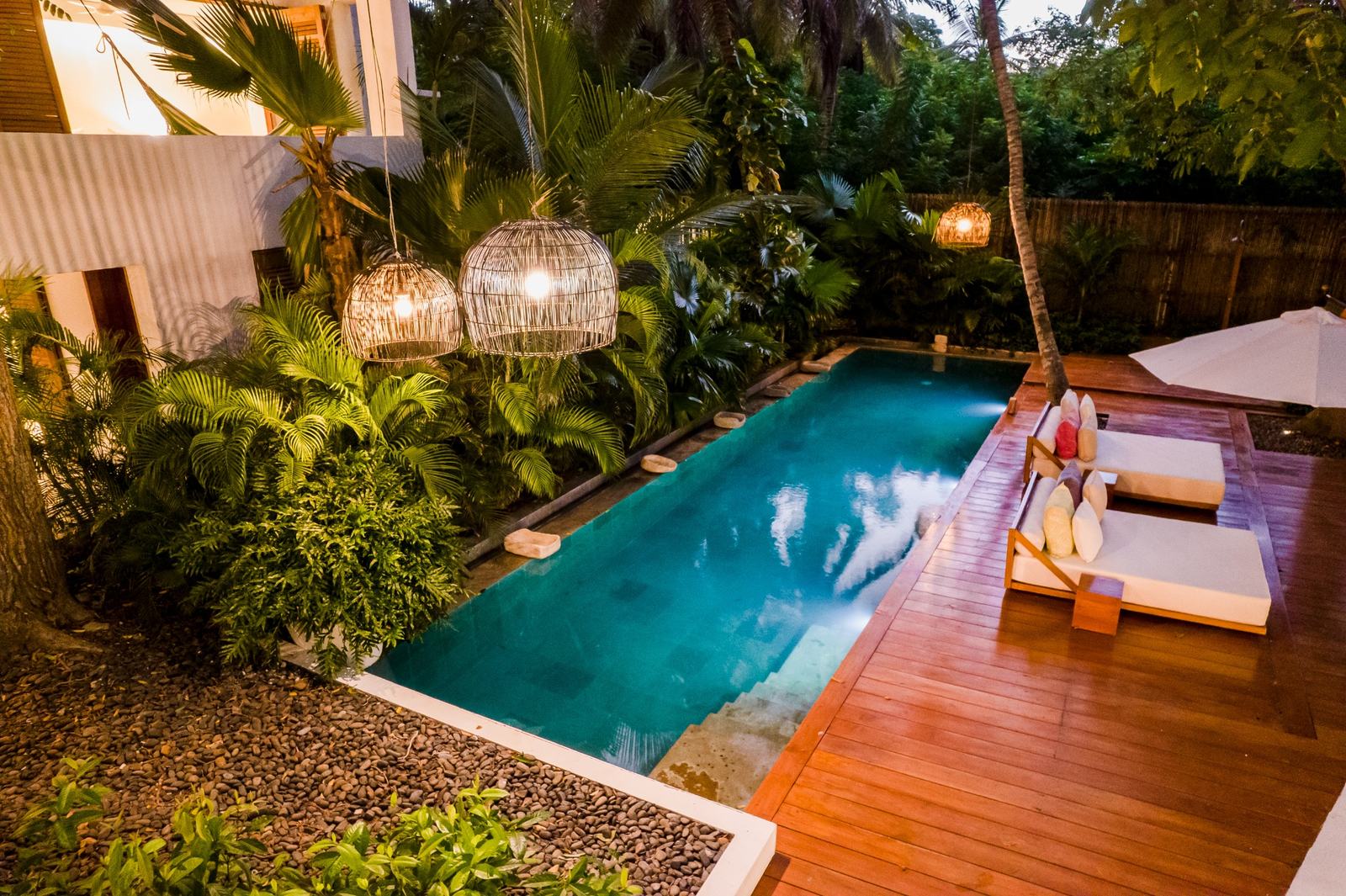 Villa Pierino night pool deck in Cartagena